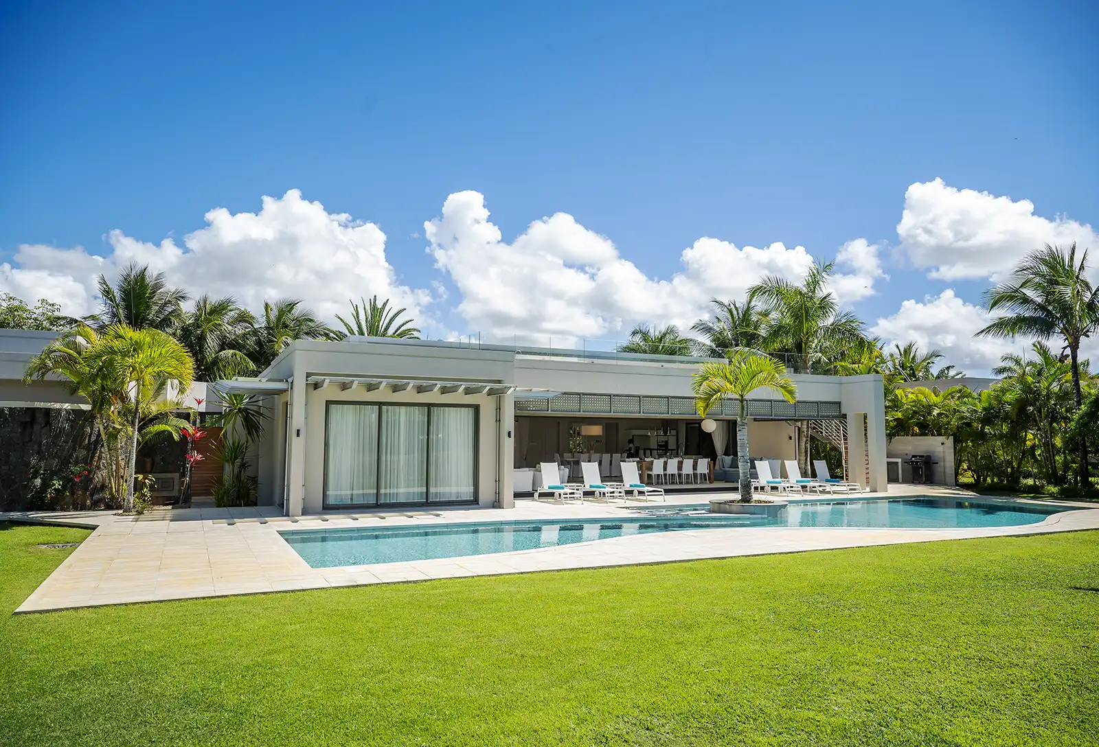 Villa 2704-12